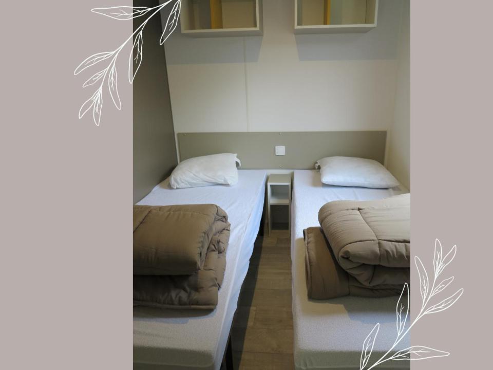 Hotel De Plein Air Le Chanset Ceyrat Szoba fotó