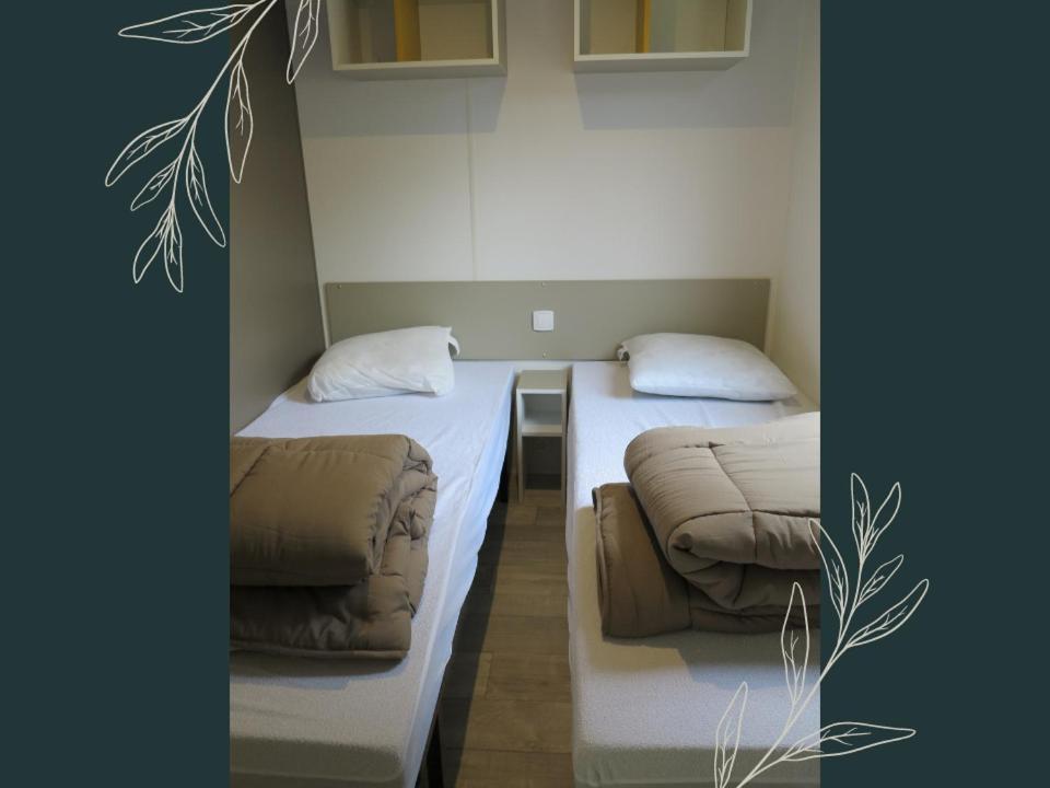 Hotel De Plein Air Le Chanset Ceyrat Szoba fotó